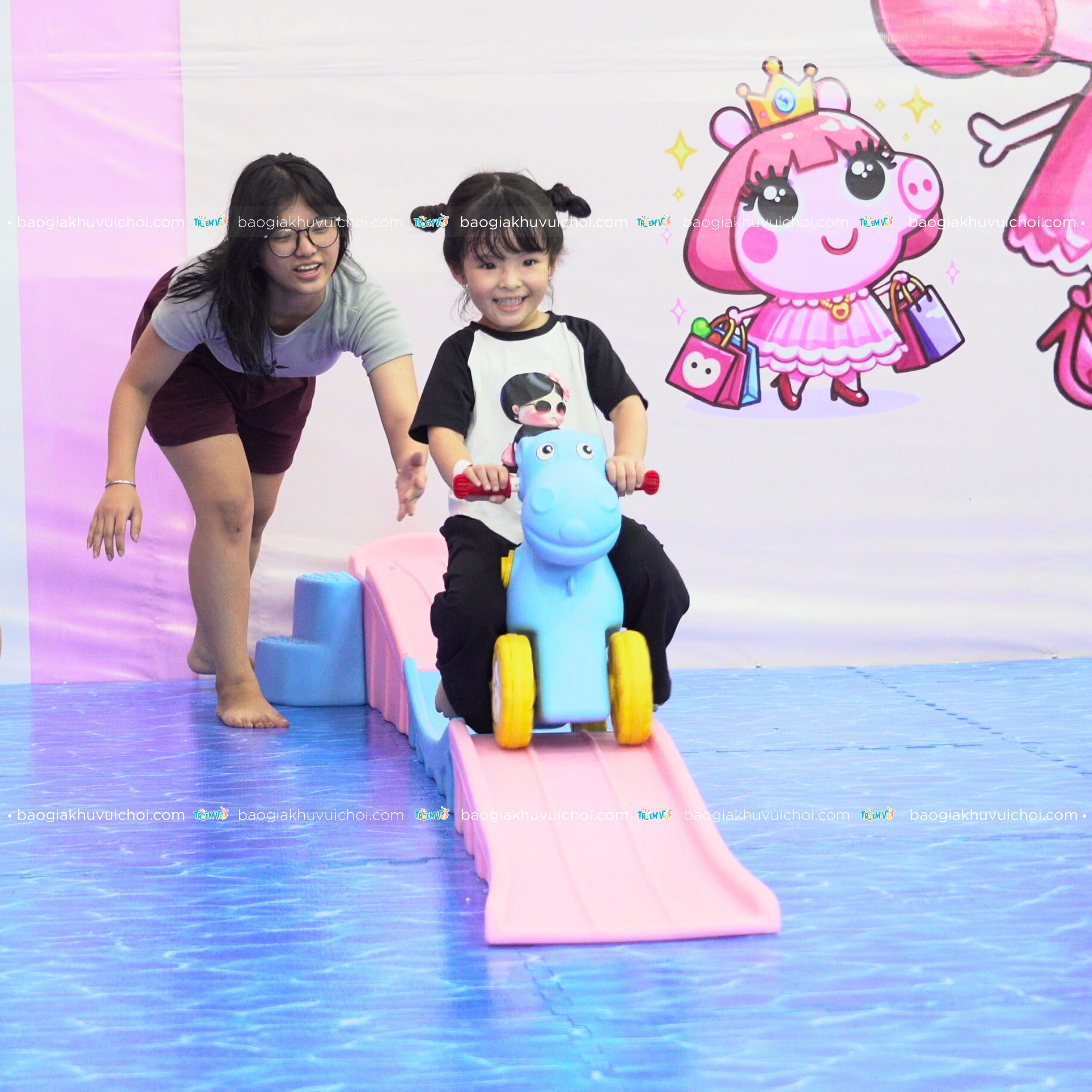 Sử dụng xe chòi chân kết hợp trượt ray đường dài