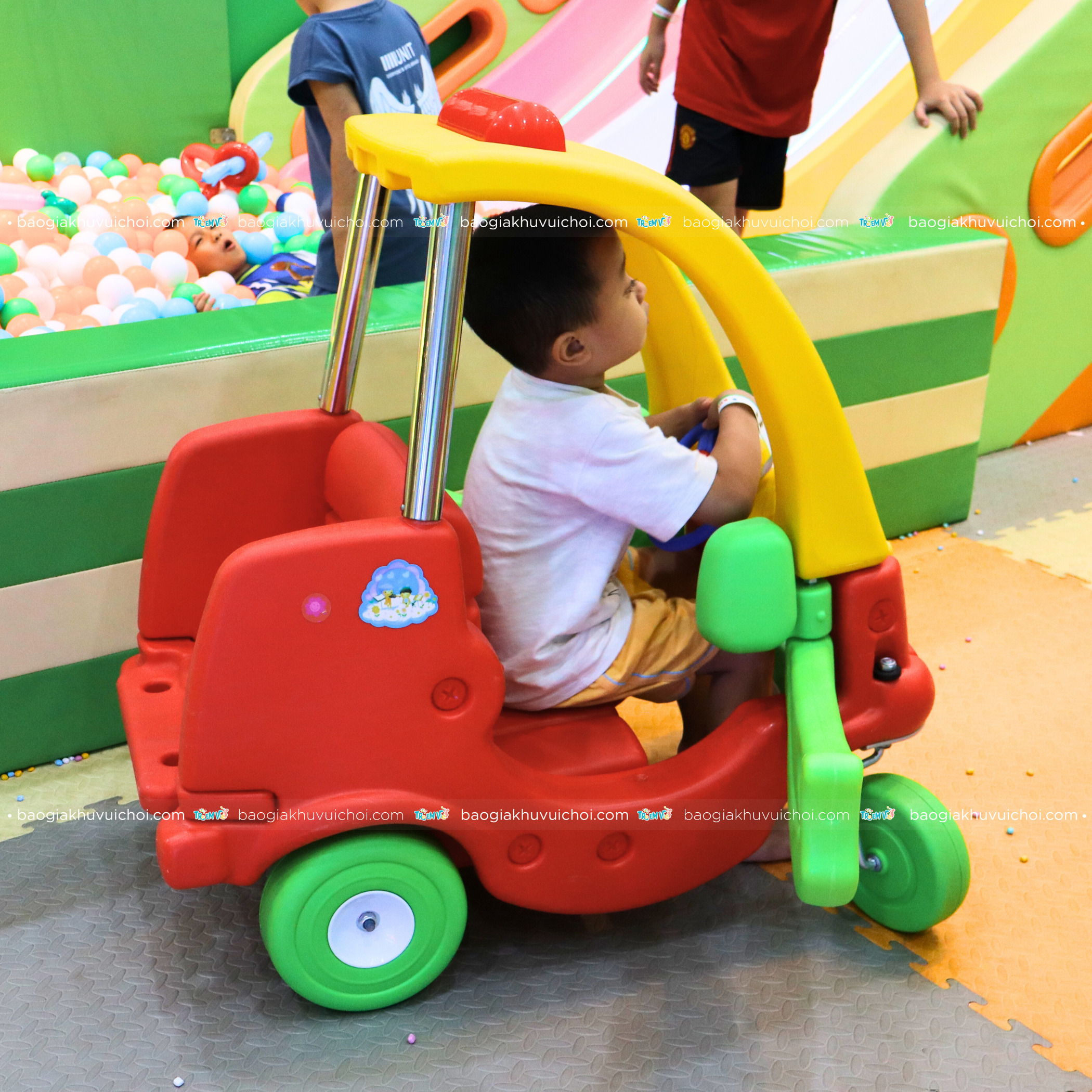 Sử dụng xe chòi chân riêng lẻ