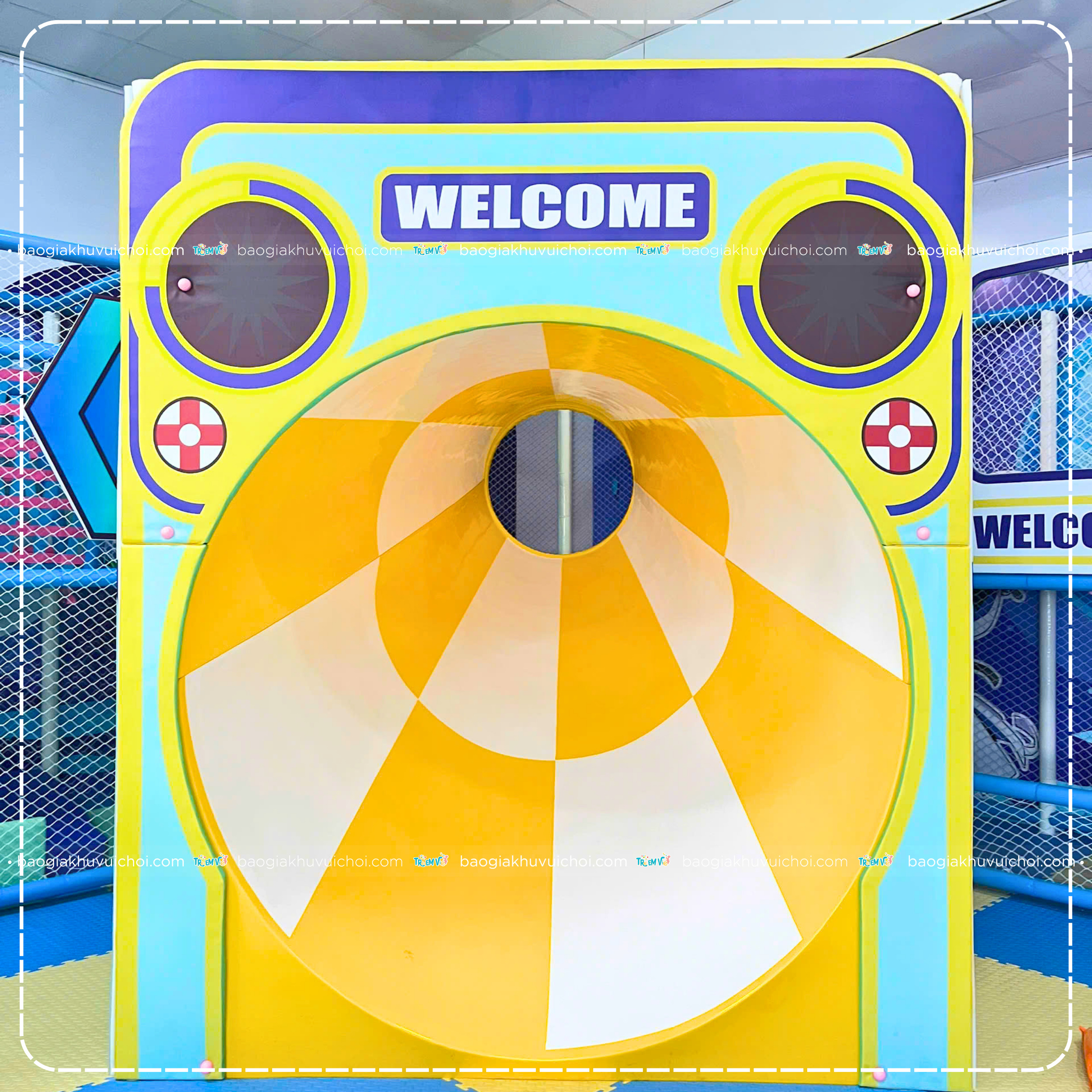 Ống trượt loa khu vui chơi chủ đề vũ trụ