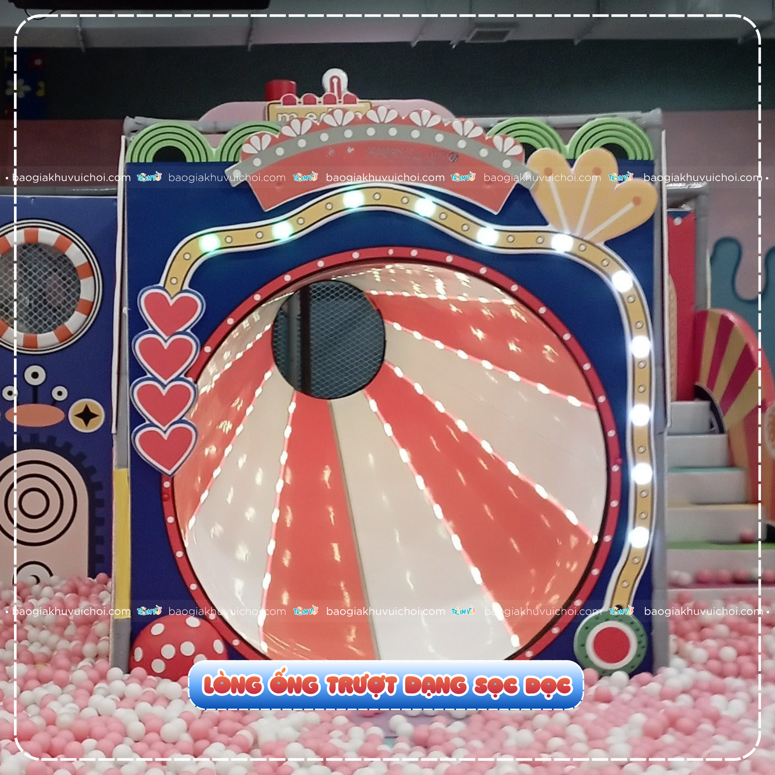 Ống trượt loa khu vui chơi dạng sọc dọc