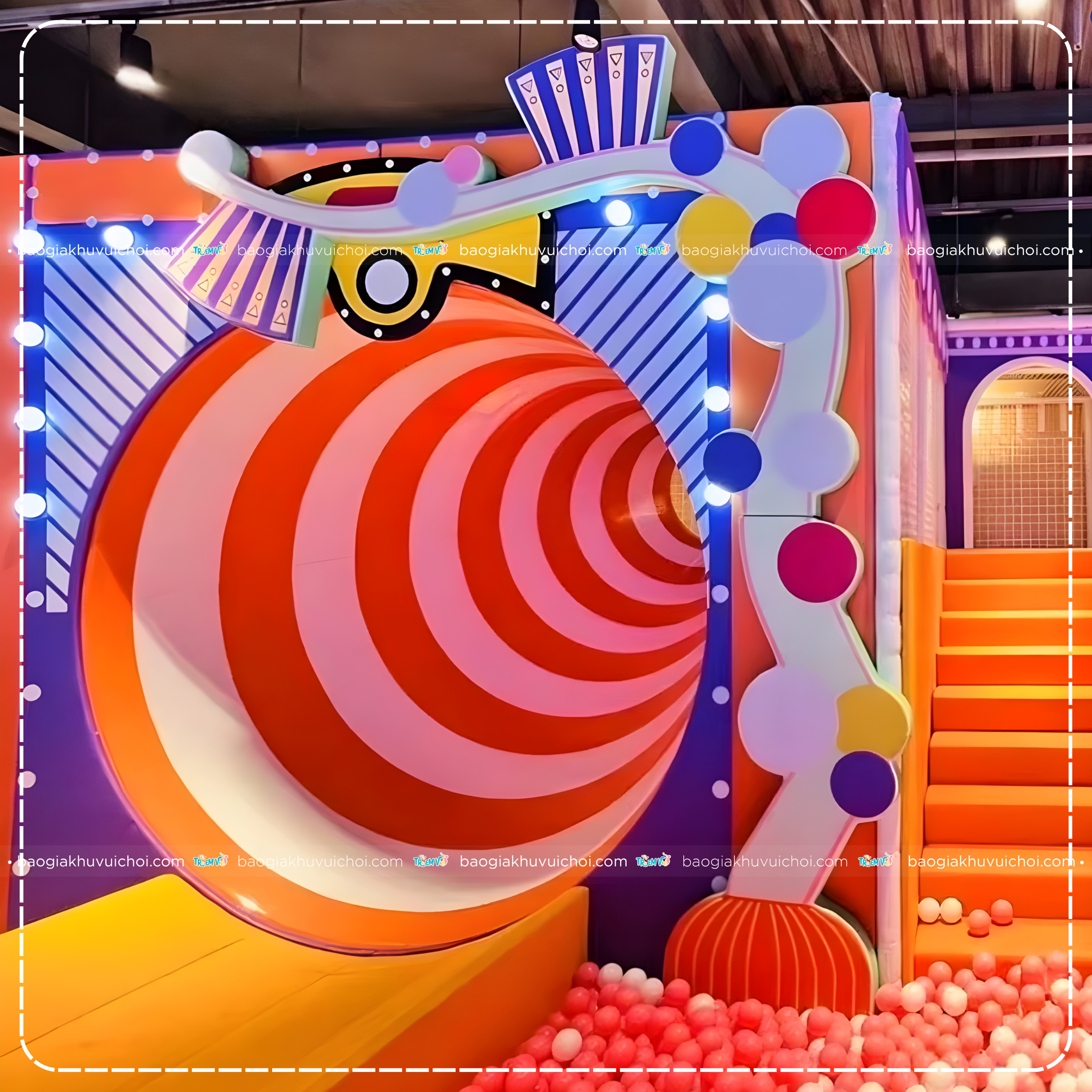Ống trượt loa khu vui chơi đa sắc bắt mắt