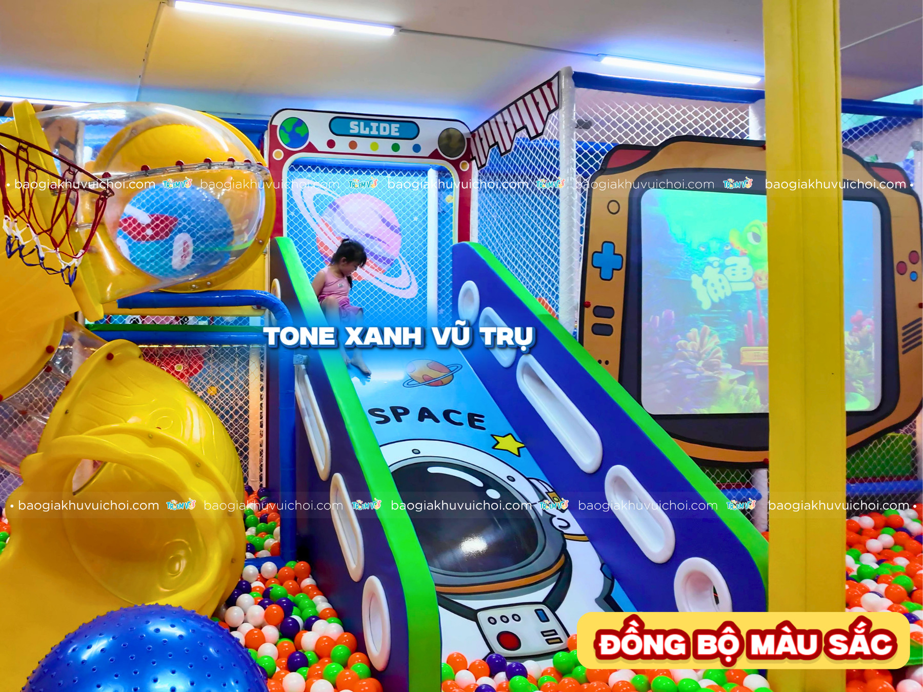 Thiết kế máng trượt làn to đồng bộ chủ đề khu vui chơi cần đồng bộ về màu sắc