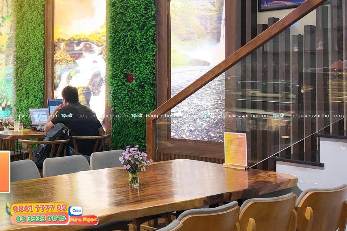 Trang bị nhiều ổ cắm điện phục vụ xu hướng làm việc từ xa của phụ huynh.jpg