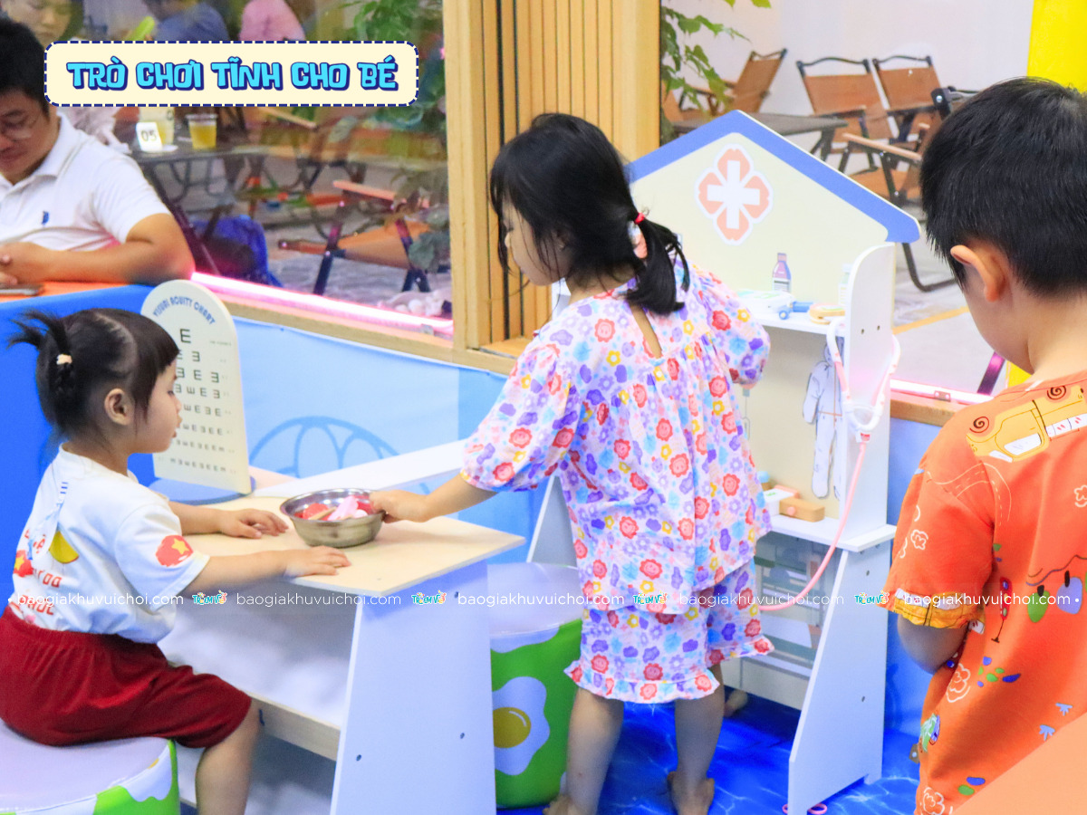 Trò chơi tĩnh cho trẻ tại khu vui chơi trẻ em